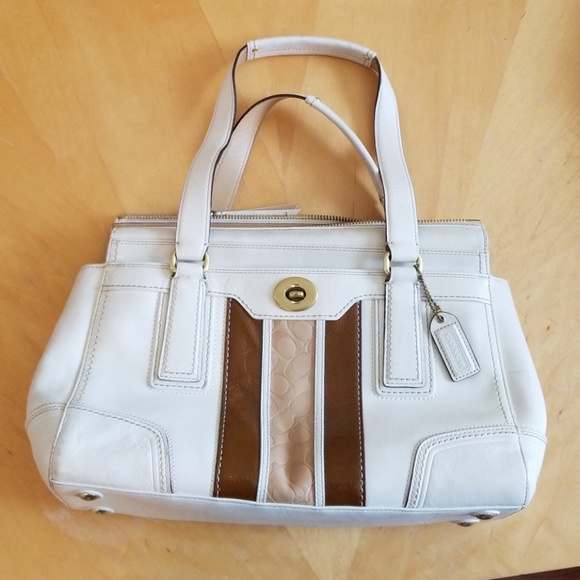 COACH VINTAGE SOFT LEATHER PURSE - Picture 4 of 7